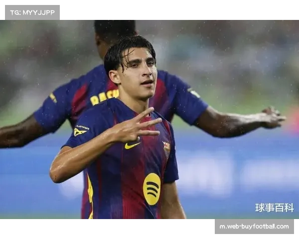 莱万转型策应中锋创助攻纪录 诠释现代中锋角色演变